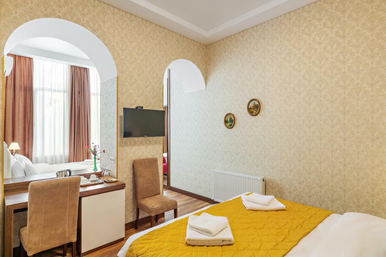 Ornament Hotel 第比利斯 外观 照片